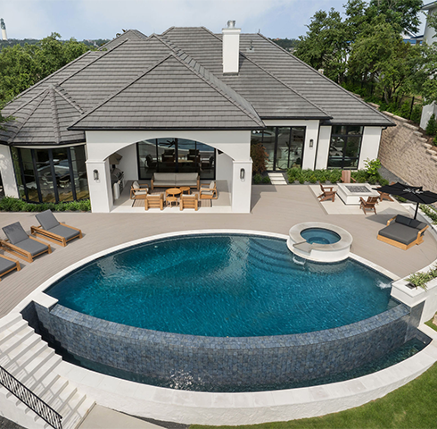 Abe Oeltjen project curved deck using TimberTech